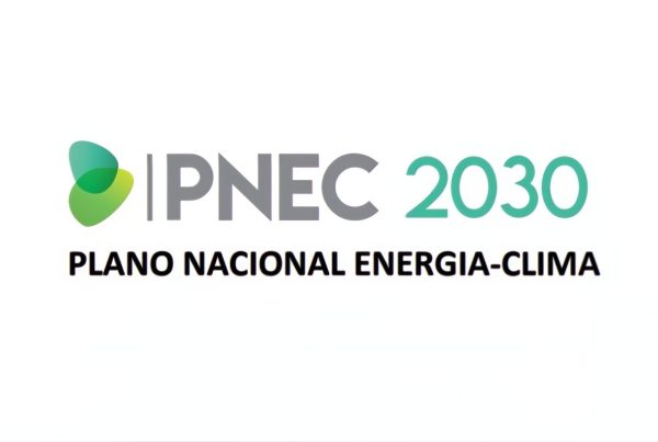 Logotipo do Plano Nacional Energia-Clima 2030